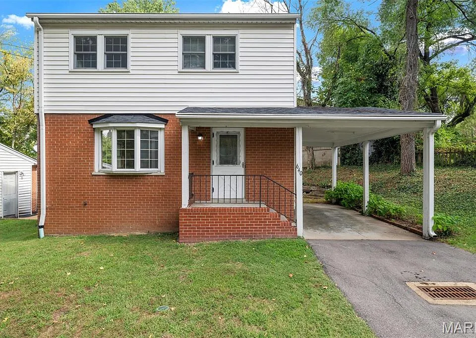 640 S Sappington Rd