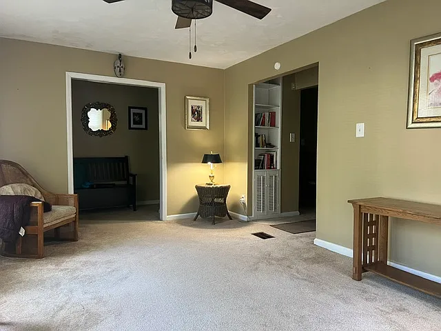 2 bed, 1490 sqft, $2,000 — Photo 3