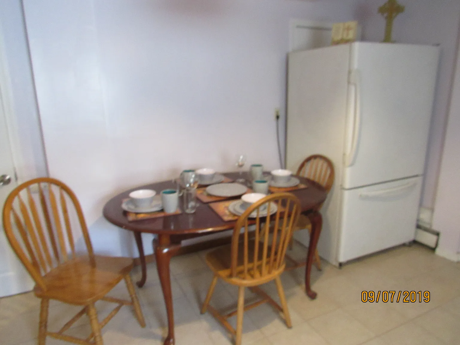 4 bed, 780 sqft, $1,599 — Photo 3