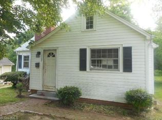 1137 Wayside St, High Point, NC 27260
