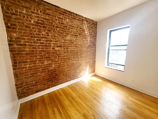 Rented by Douglas Elliman | media 9