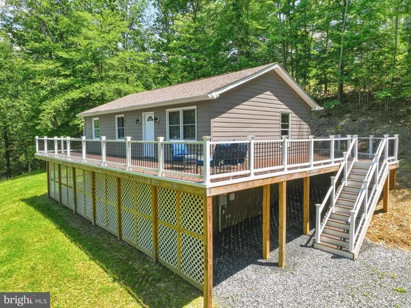 1008 Oregon Hollow Rd, Linden, VA 22642