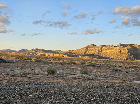 60 W Old North Church St, Kanab, UT 84741