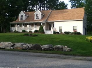 25 Old Farm Rd, Westbrook, ME 04092
