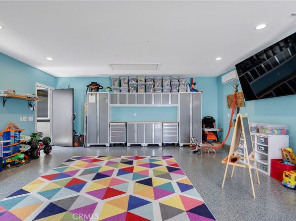 812 N Fern St, Orange, CA 92867