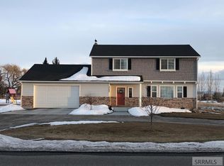 3792 E Terrace Hills Ln, Rigby, ID 83442