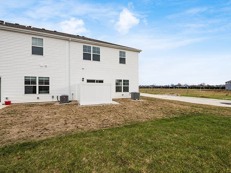 1463 Koppel Way — Photo 40