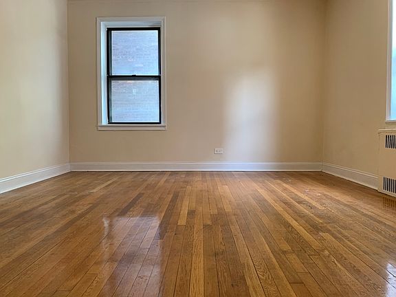 5th image of 4915 Skillman Ave #B1