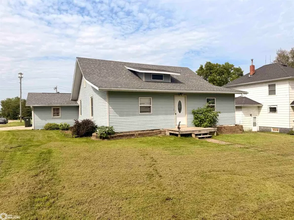 110 Bellevue St, Brooklyn, IA 52211