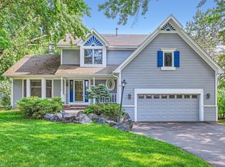 1321 Dallager Ct, Stillwater, MN 55082