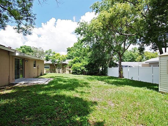 2nd image of 200 Lady Susan Ct