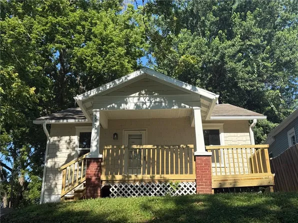2010 N 2nd St, Saint Joseph, MO 64505