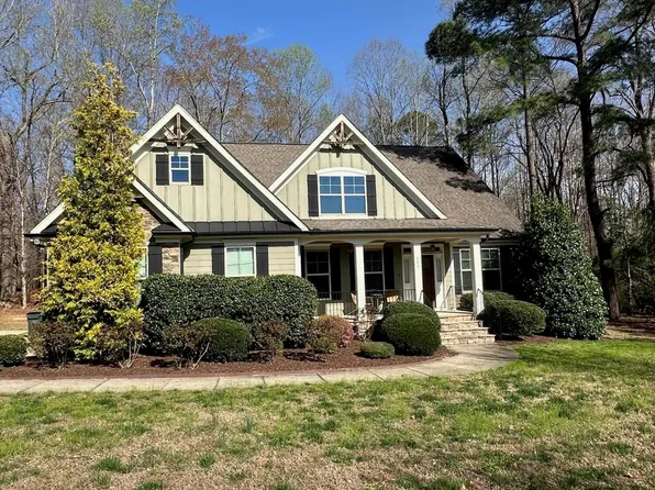 688 Willard Dr, Creedmoor, NC 27522