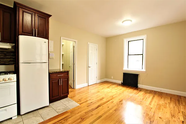 Rented by Home Solutions Real Estate Group | media 16