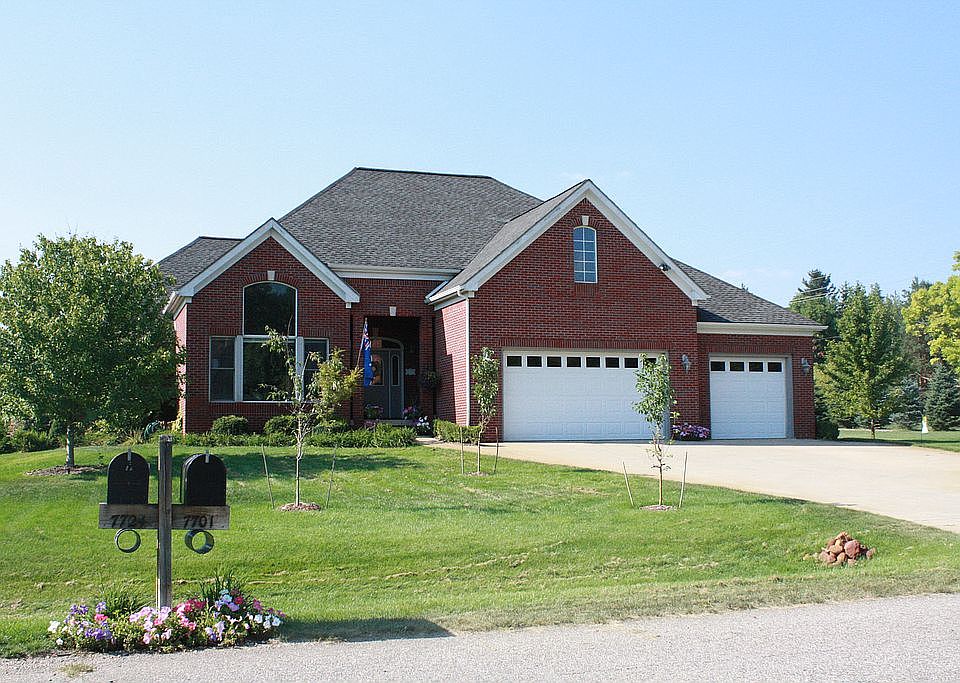 1st image of 7724 Brookside Ct