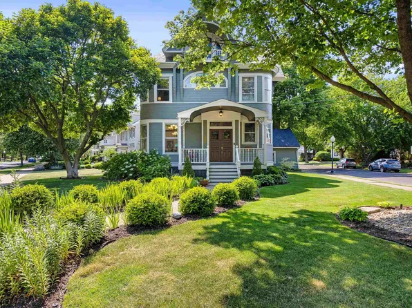 1301 W Moss Ave, Peoria, IL 61606