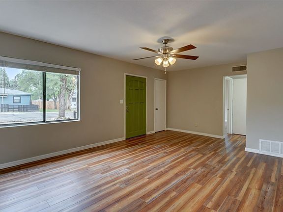 4th image of 846 Prescott Heights Dr