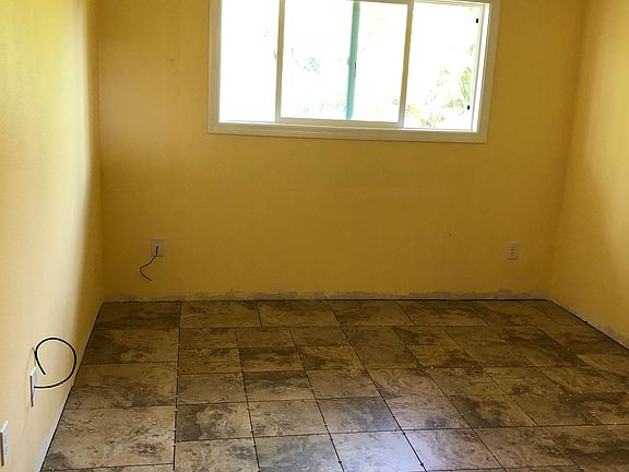3rd image of 16-2065 Hilonani Dr