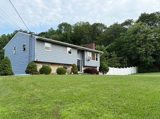 87 Ellis Ave, Newburgh, NY 12550