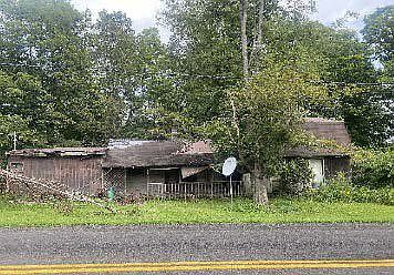 1st image of 594 E Windsor Rd