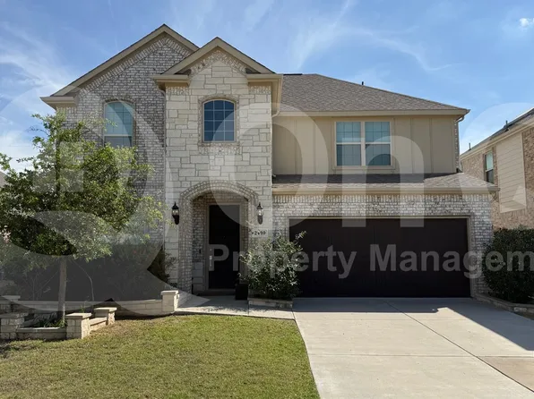 2440 Valley Ln, Carrollton, TX 75010