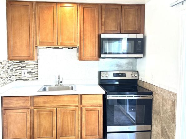 5720 Harmon Ave APT A