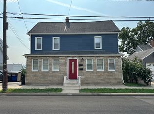 60 Hill St, Wood Ridge, NJ 07075