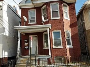 284 Oak St, Perth Amboy, NJ 08861