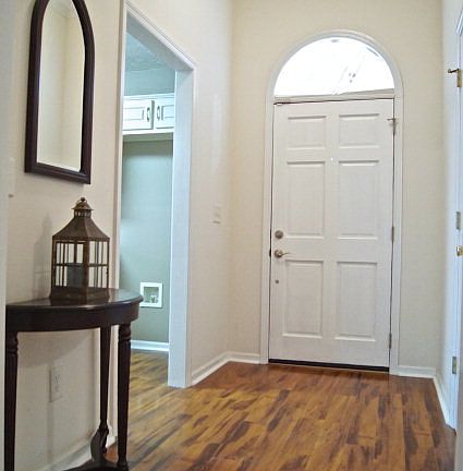 2nd image of 3108 Thornberry Cir