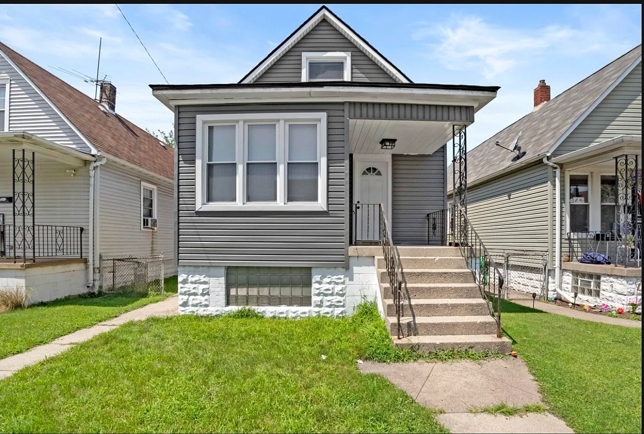 3 bed, 1432 sqft, $1,650 — Photo 1
