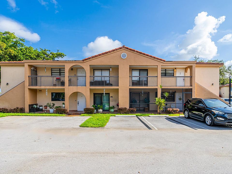 1st image of 18206 Mediterranean Blvd #5-21