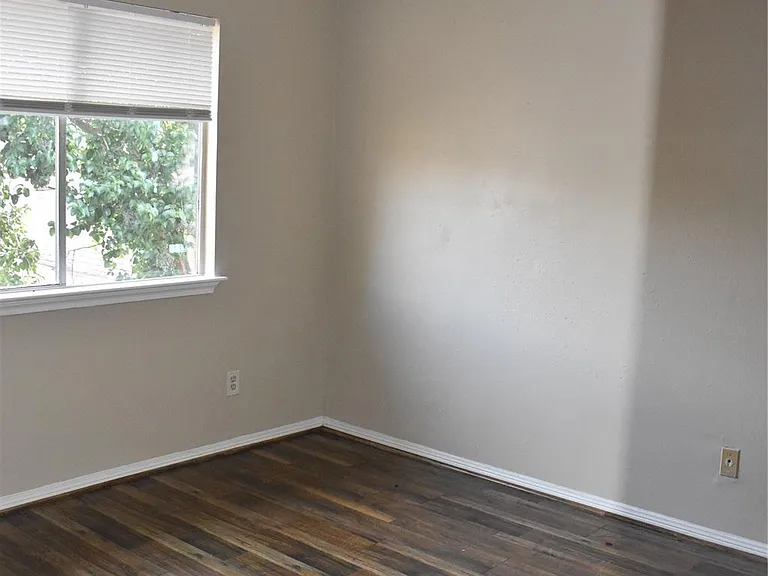 8903 Kalewood Dr — Photo 27