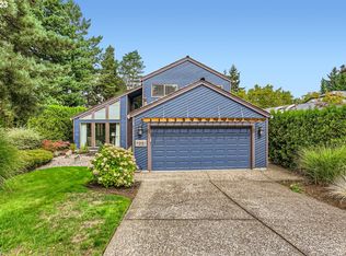 7051 SW Arranmore Way, Portland, OR 97223