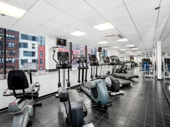 455 East 86th Street image 8 of 10