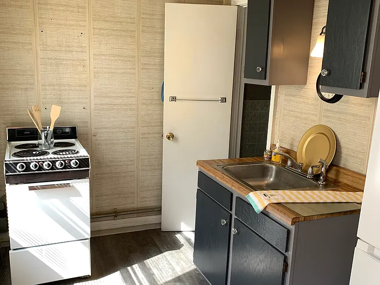 902 High St #2 — Photo 9