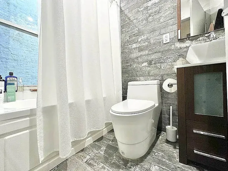 143 Greene Ave #2 — Photo 7