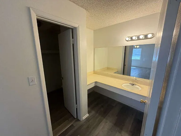 10660 W Concordia Dr #3 — Photo 14