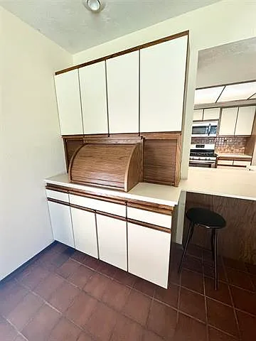 2901 Old Mallard Rd — Photo 16