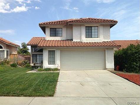 3rd image of 39570 Medina Ct