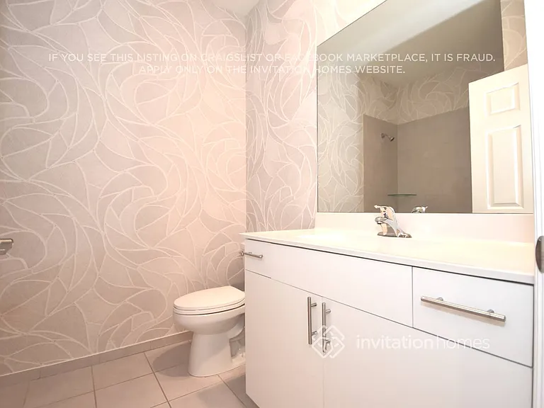 3422 W 106th Ter — Photo 14
