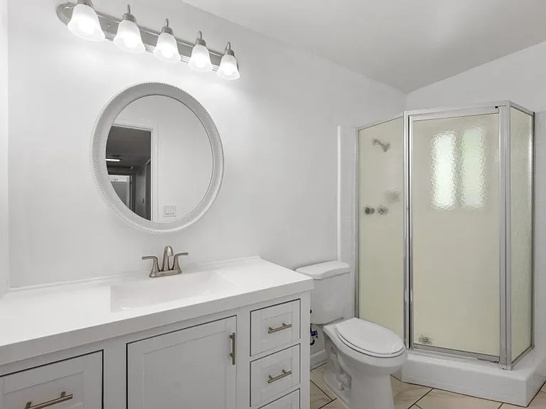 1007 Winston Dr — Photo 19