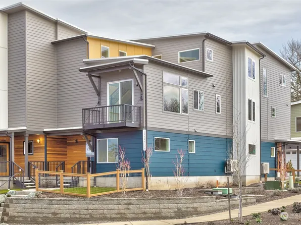 4226 Traverse Drive, Bellingham, WA 98226