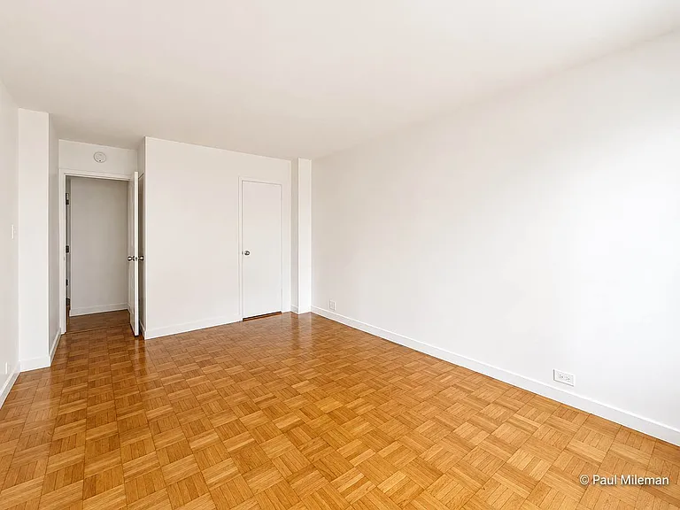 145 4th Ave #5C — Photo 7