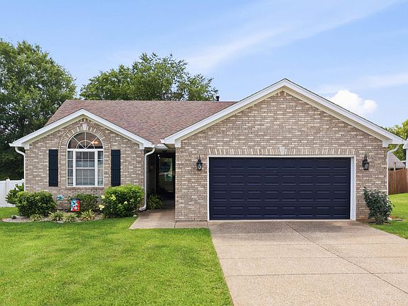 3rd image of 585 Deer Park Way