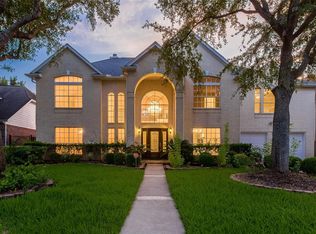 1111 Morning Mist Ct, Sugar Land, TX 77498