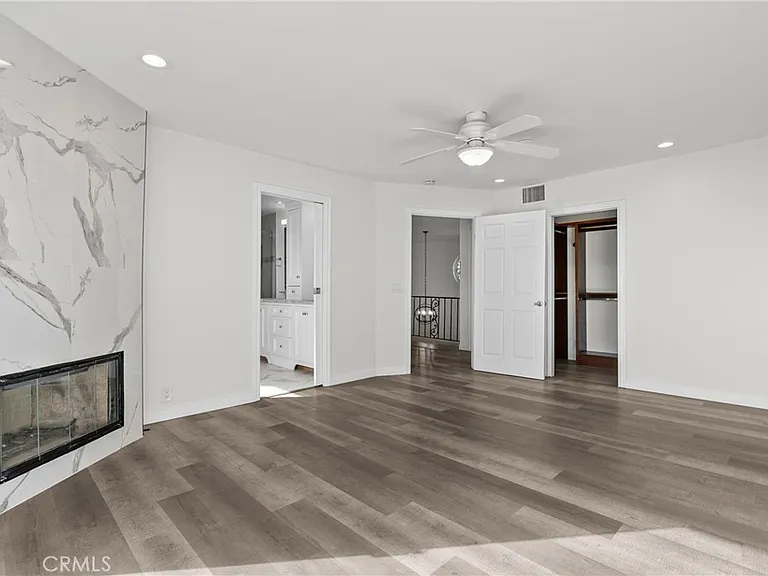 6758 Julie Ln — Photo 31