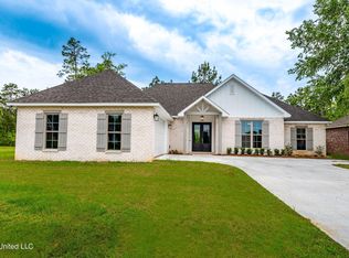 56 Sunline Dr, Petal, MS 39465