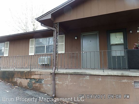 3rd image of 5507 Fountain Dr APT 5