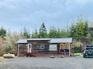 82 Beaver Ave, Beaver, WA 98305