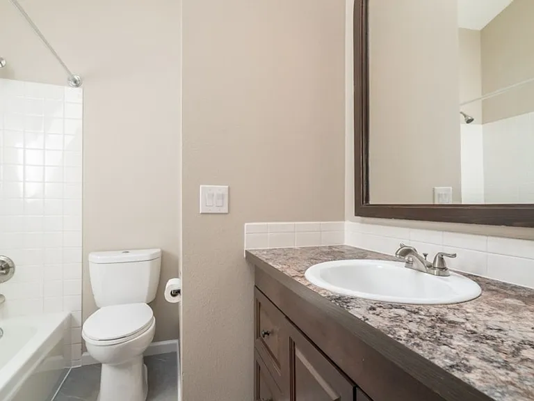 4804 SW Palatine St — Photo 22